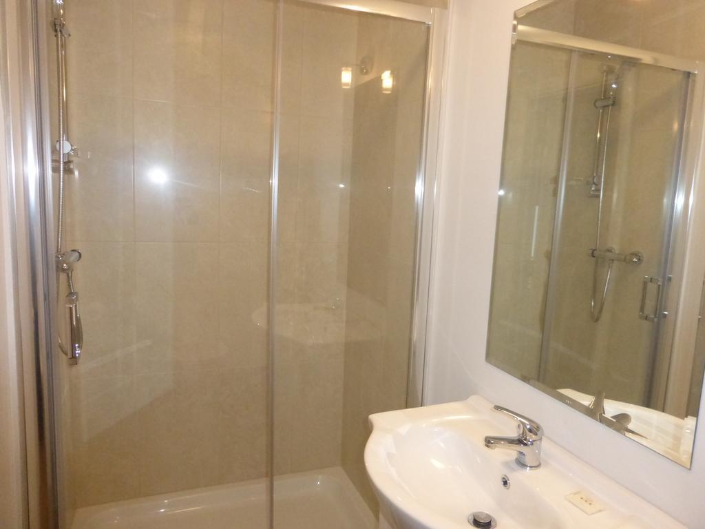 Ryan'S Hotel Cong ภายนอก รูปภาพ